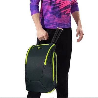 Batoh na tenisovou raketu